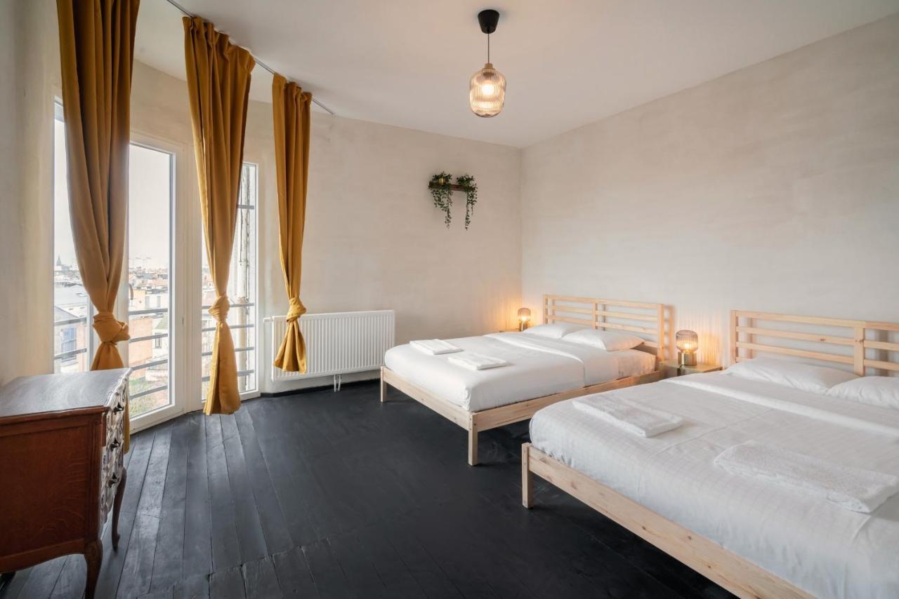 Two-Bedroom Apartments In The Heart Of アントウェルペン エクステリア 写真